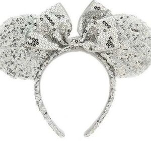 Disney Parks silver sequin Minnie Mouse ears headband.